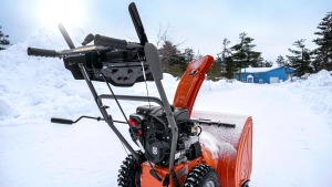 Бензинов Моторен Снегорин HUSQVARNA ST124 4500W